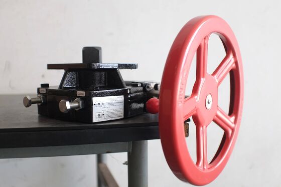 جعبه دنده دستی با عملکرد دستی با چرخ دستی و ساختار آلومینیومی دو کاره برای عملگرهای پنوماتیکی