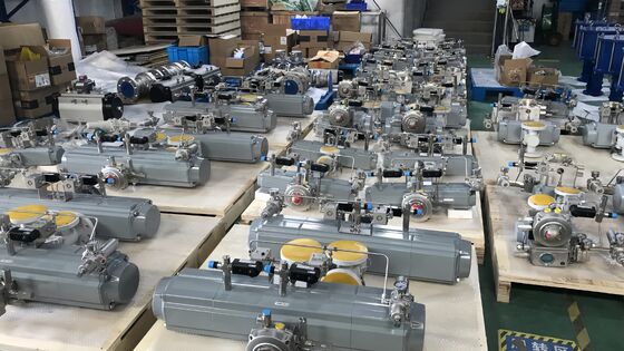 0.1-0.5 ثانیه زمان پاسخ 3 موقعیت محرک پنوماتیک با محدوده گشتاور 10-500 Nm و نصب استاندارد NAMUR